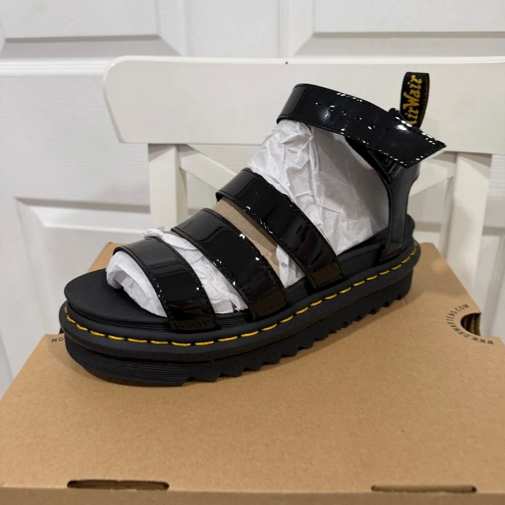 Dr.‎ Martens Blaire Patent Lamper Black Gladiator Platform Sandals 24192001 Sz 8
